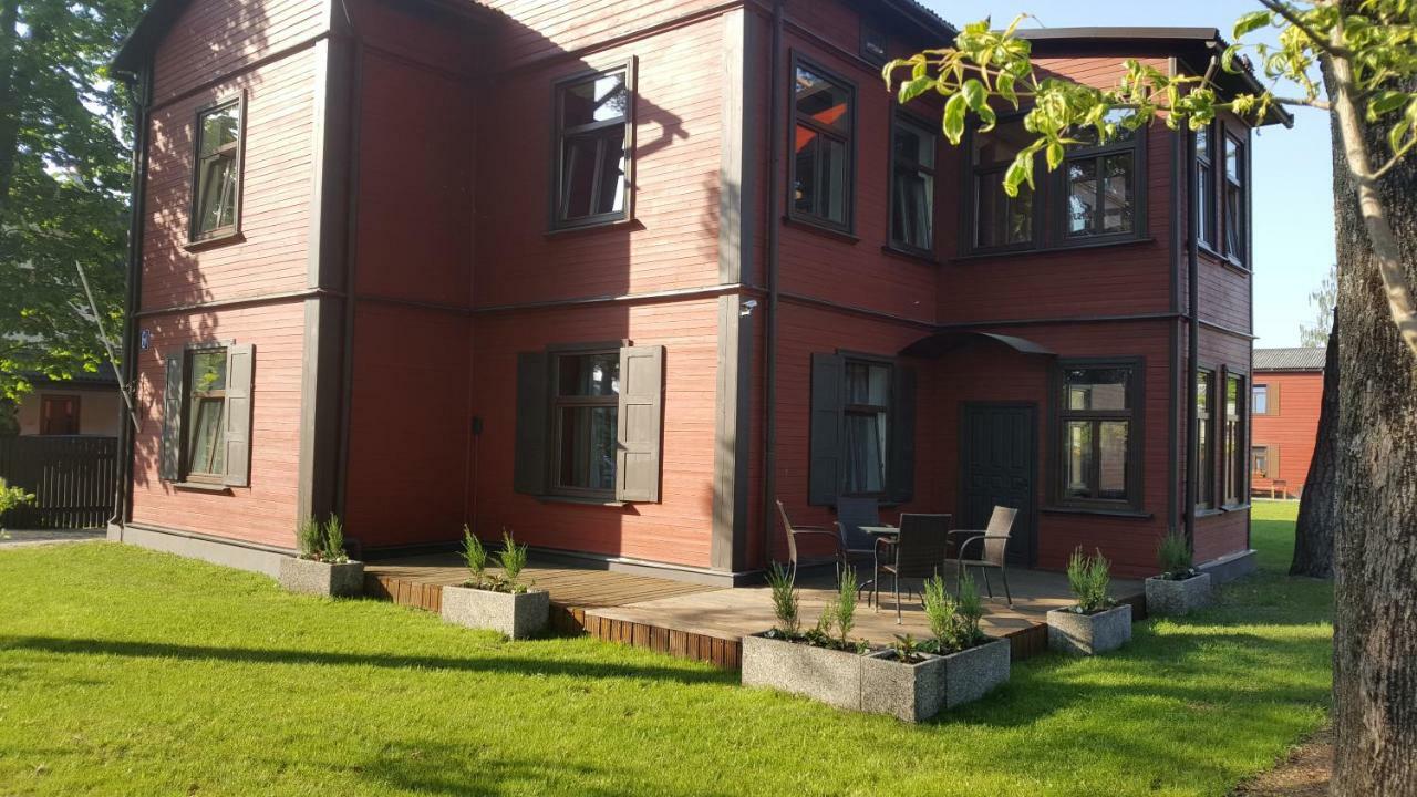 Villa Victoria Вентспілс Екстер'єр фото
