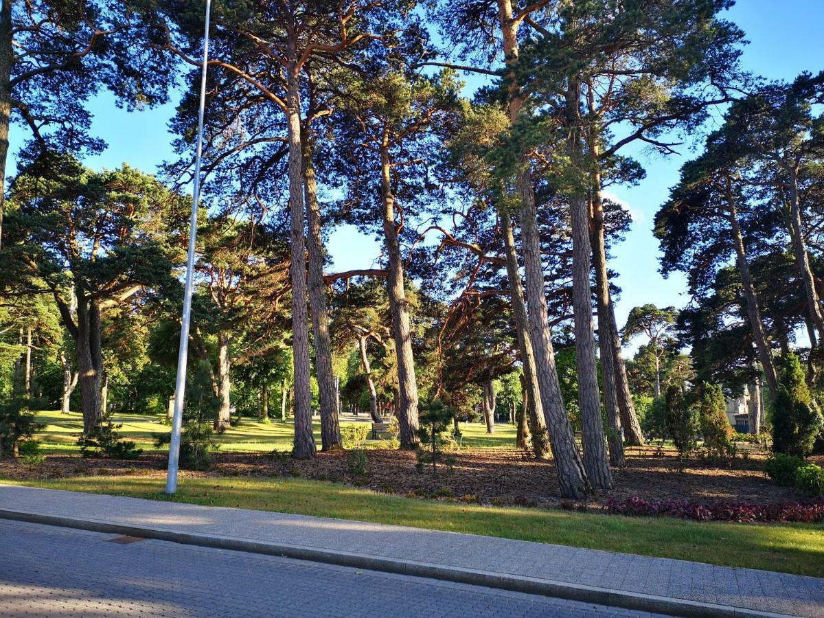 Villa Victoria Вентспілс Екстер'єр фото